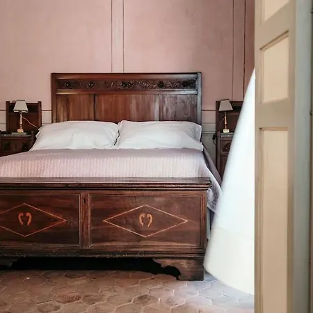 Hotel Puleera San Leonardello