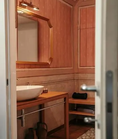 Puleera Hotel San Leonardello